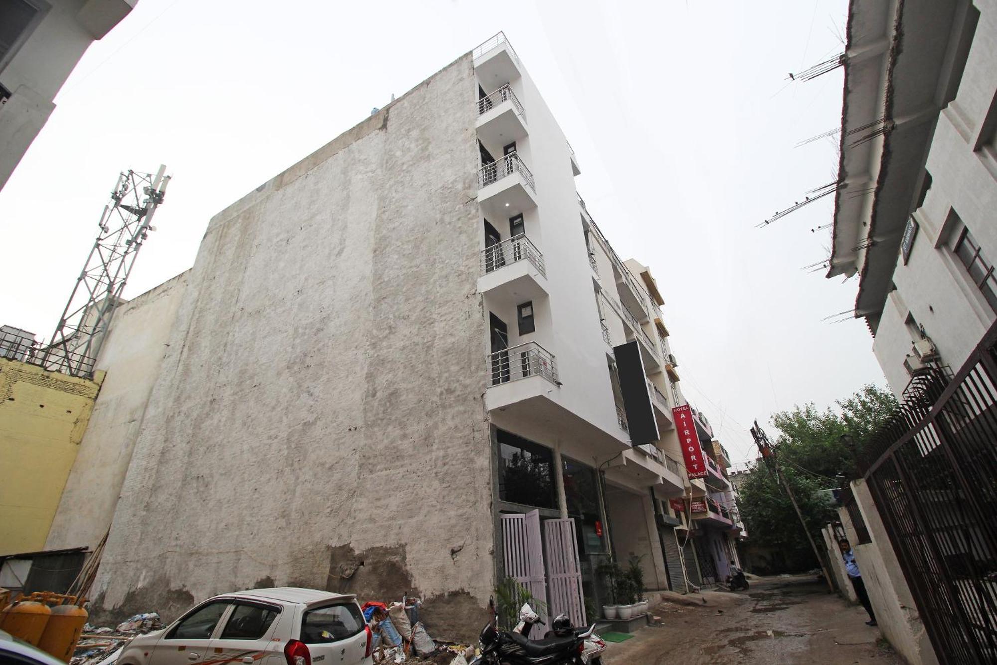 Oyo Flagship Tp Suites New Delhi Exterior photo